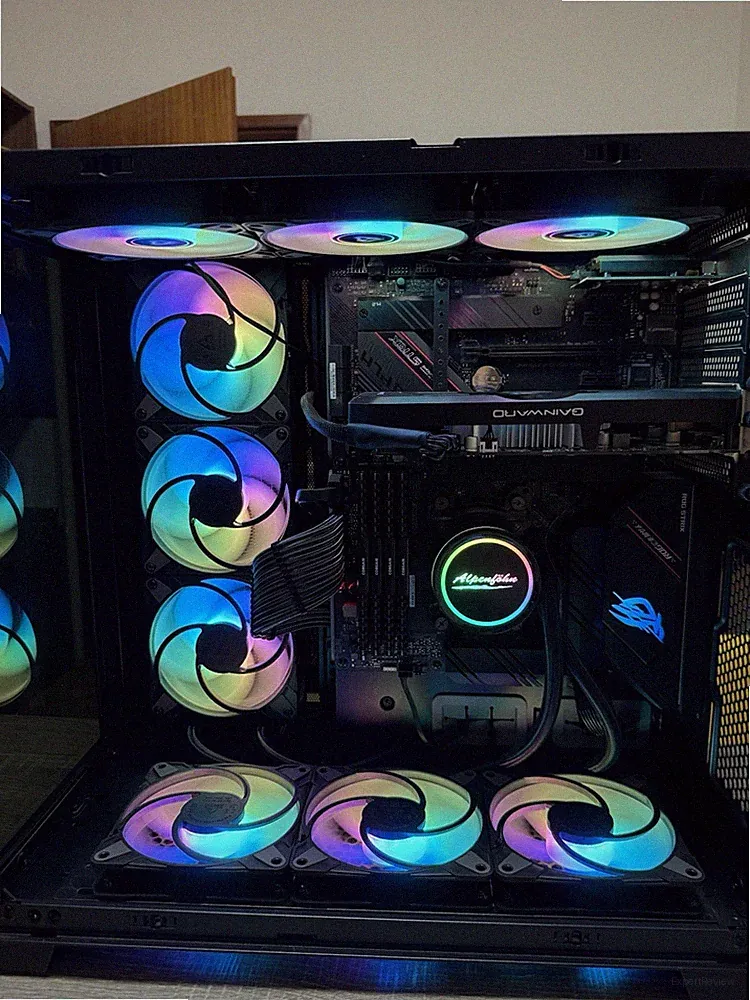 ASUS ROG Strix Gaming Desktop PC Tower B550-F, dedizierte Grafik, RGB, WaKü