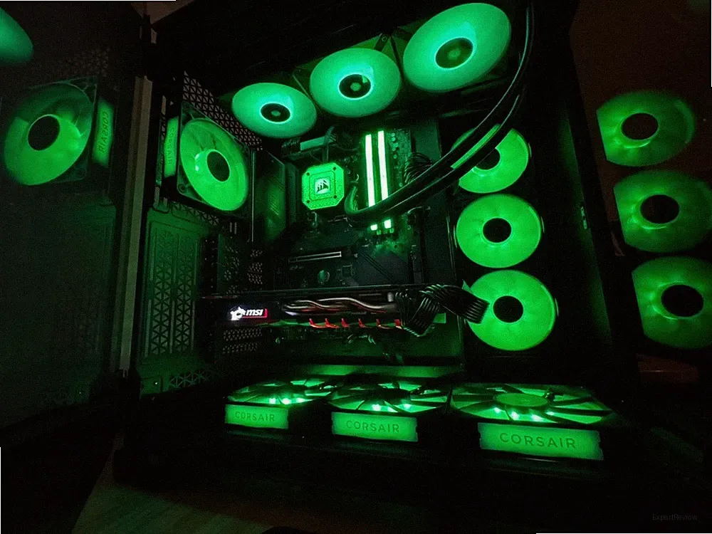 Corsair Gaming PC 8x4,20 GHz CPU, 8GB GPU, 32GB RAM, 2TB NVMe, CPU-Wasserkühlung