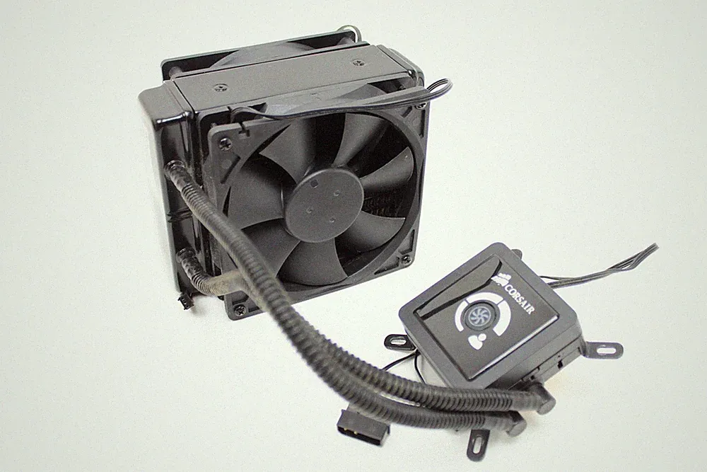 Corsair Hydro Series H80 CPU Wasserkühlung für Sockel 775 115x 1366 #126597
