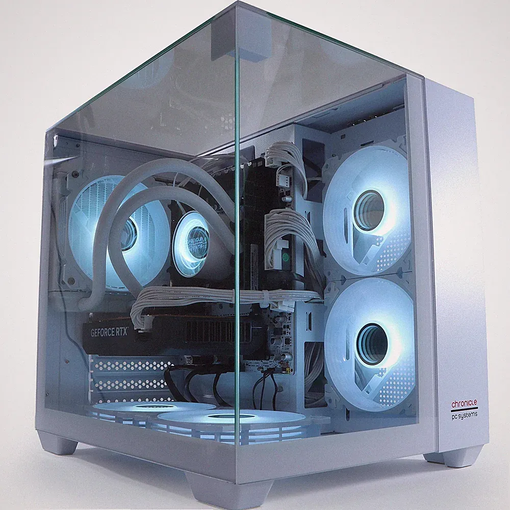 GAMING PC TRIORAMA 12 Kerner RTX 5060 32GB RAM 500GB SSD Wasserkühlung Weiß