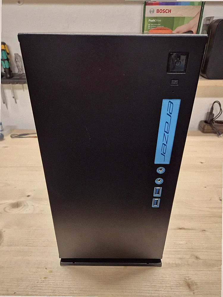 MEDION ERAZER Engineer PC i5-10400F, 16GB, 1TB+1TB SSD, Wasserkühlung, Win11