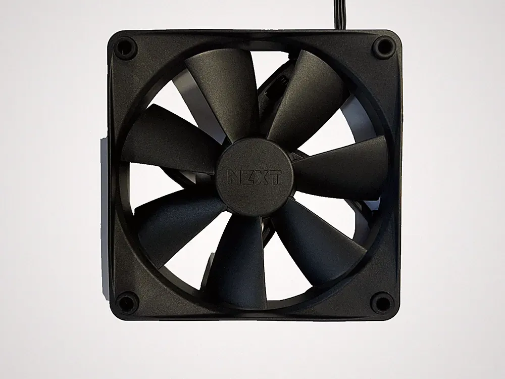 NZXT RF-P12FF-B1 120mm PWM Lüfter schwarz - 78,02 CFM, FDB Lager, OEM Verpackung