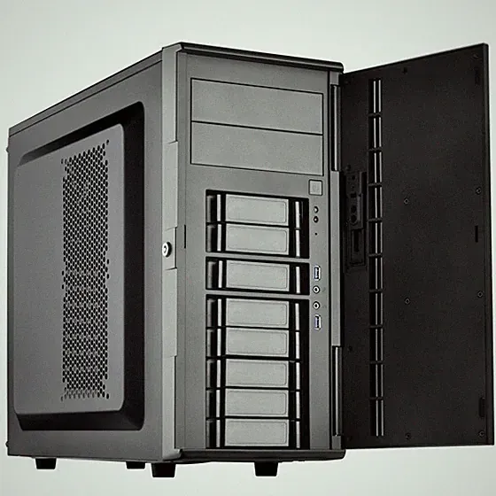 PC Gehäuse Silverstone CS380 SST-CS380B, gebraucht
