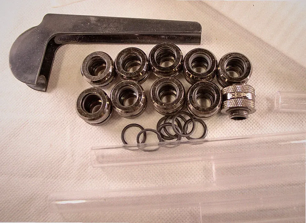 XSPC Hardtube 14mm 10x Fittinge 4x PETG Rohre Wasserkühlung Pc computer